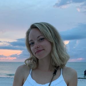 Meet your Posher, Madeline